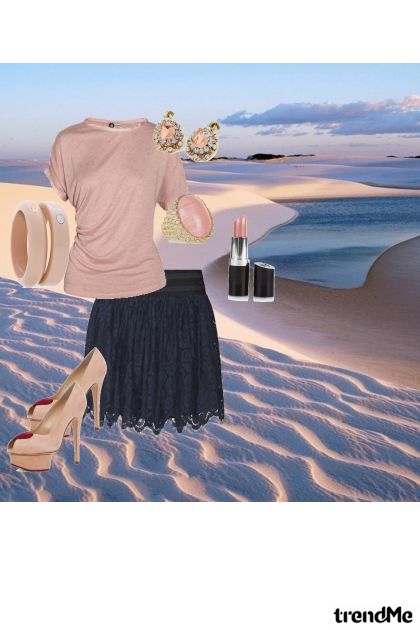 Just a day on the beach.- Fashion set