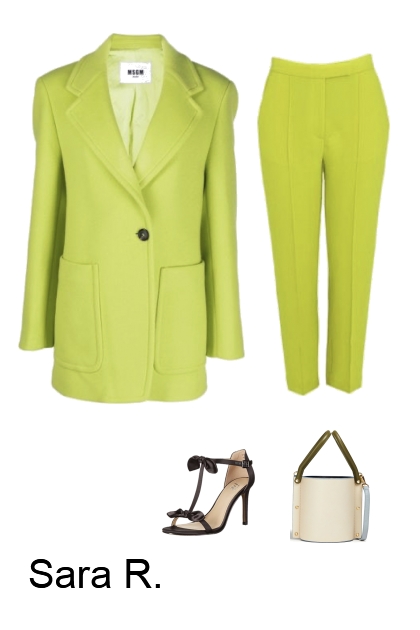 Green outfit- Combinazione di moda