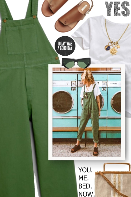Green overalls- Combinaciónde moda