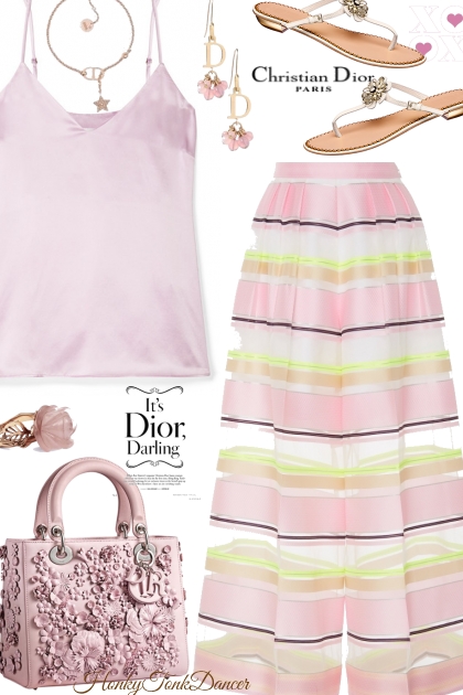 Dior Pink Floral Bag- Combinaciónde moda