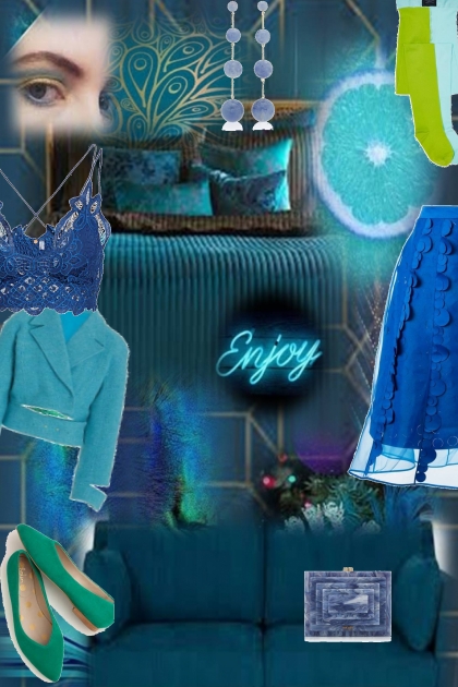  An ostentation of peacocks!- Fashion set