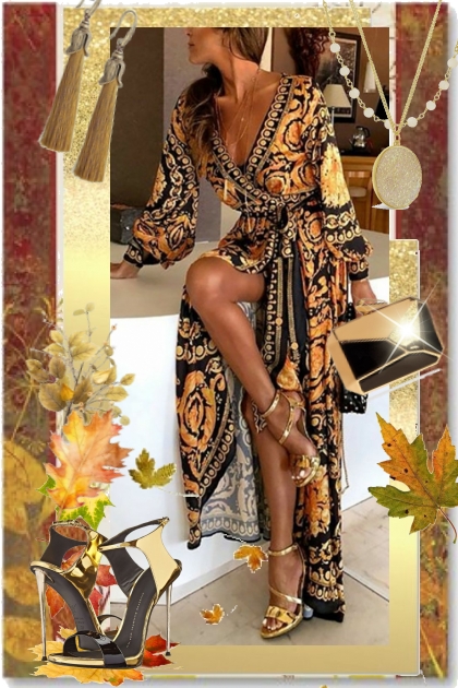 Gylden mønstret kjole med gull tilbehør- Combinazione di moda