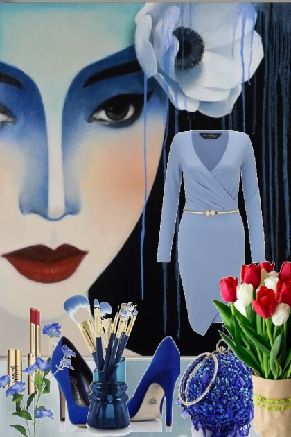 Lys blå kjole med blått tilbehør- combinação de moda