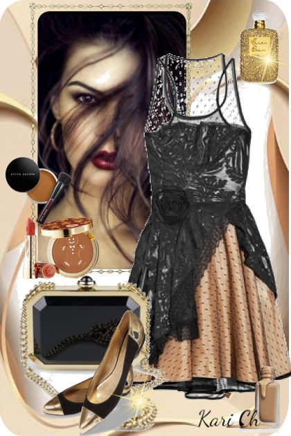 Beige kjole med sorte blonder- combinação de moda