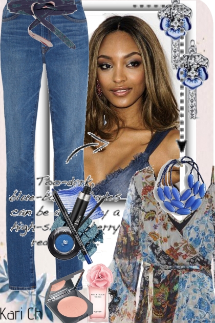 Jeans og mønstret bluse 17-7- Combinazione di moda