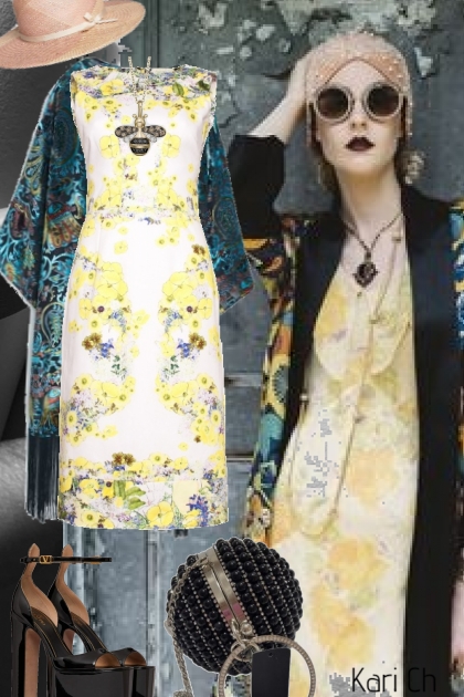 Hvit-gul kjole og blå kåpe 28/7- Modekombination