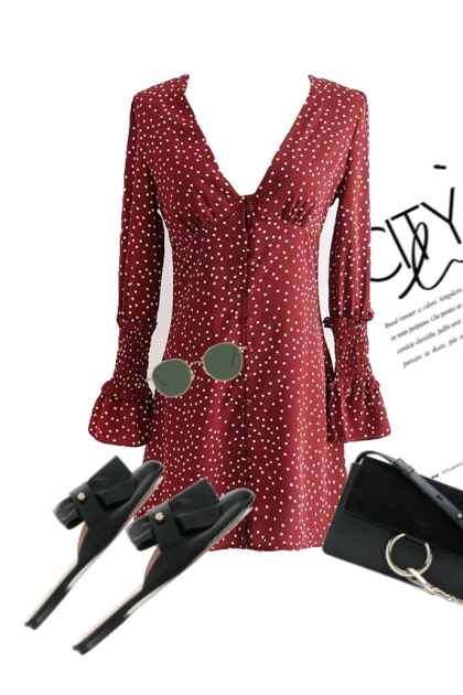 Red Polka Dot Wrap Dress- Modna kombinacija
