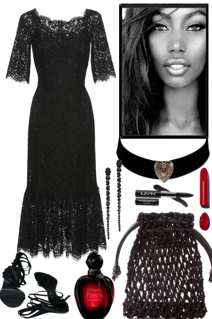 Black Lace- Combinazione di moda