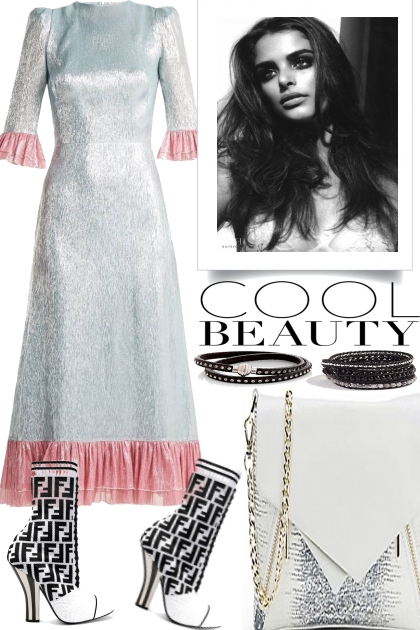 A LITTLE BIT ROMANCE FOR THE COOL BEAUTY- Combinaciónde moda