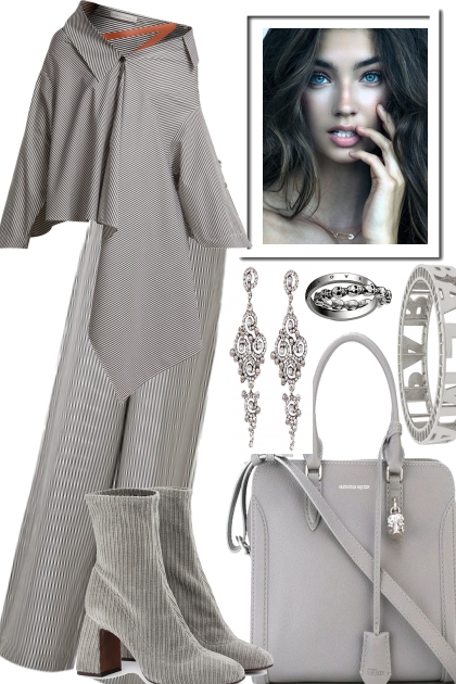 CLASSY IN LIGHT GREY- Modekombination