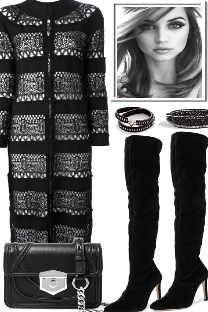 A LOOK IN BLACK- Fashion set