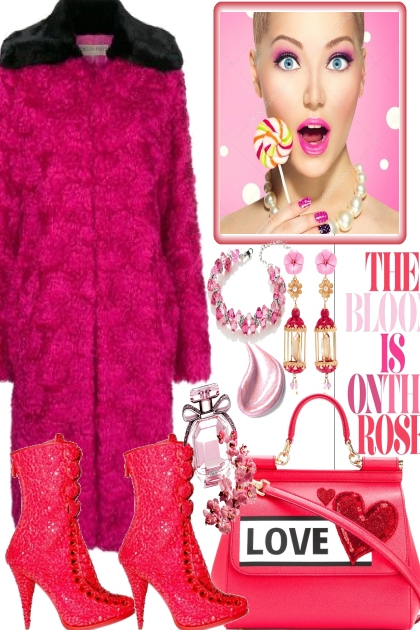 LOVE PINK, WHEN THE DAYS ARE GREY- Combinazione di moda