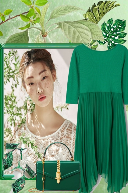 GREEN MONDAY IN THE CITY- Fashion set