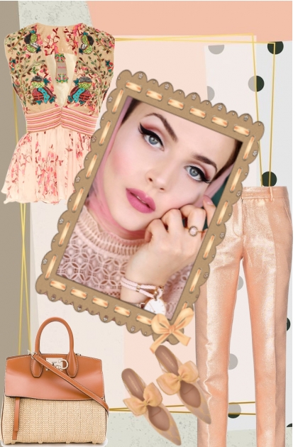 PEACH -LADY- Combinazione di moda