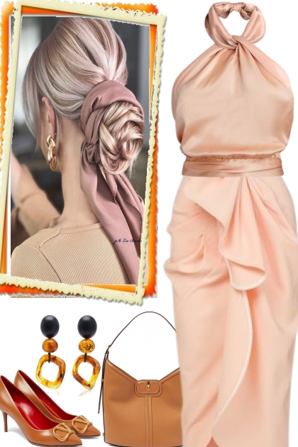 PRETTY IN .. PEACH ,- Fashion set