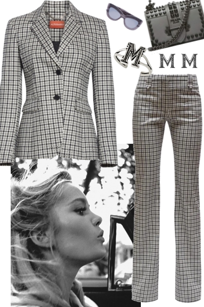 MONDAY, MONDAY- Fashion set