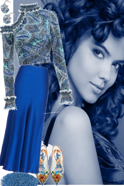 DANCE IN BLUE- Combinazione di moda