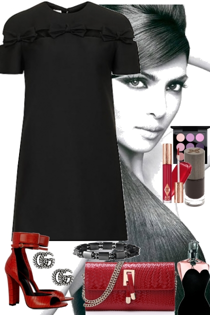 LITTLE BLACK DRESS 8/22/2024- Combinazione di moda