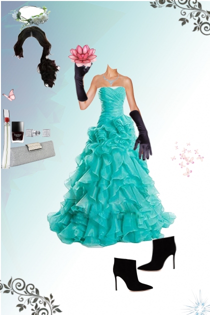 Floral and frills.- Fashion set