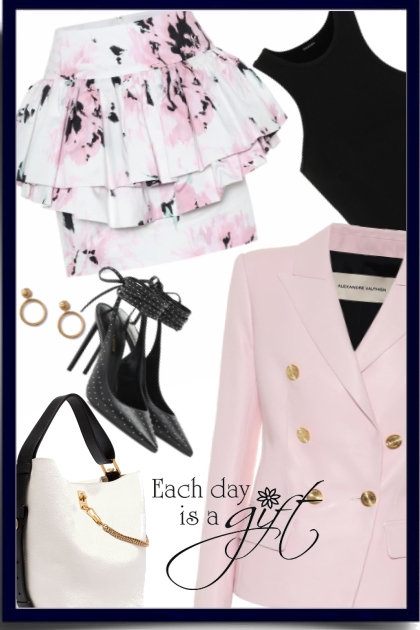 Each day is a gift - Fashion set
