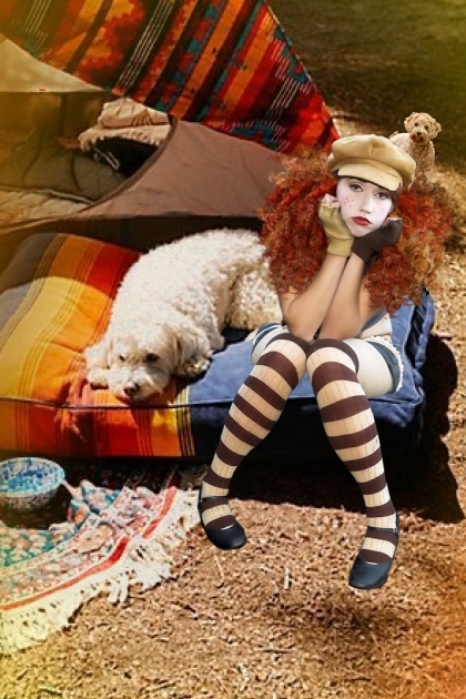 A girl with two dogs- Combinaciónde moda