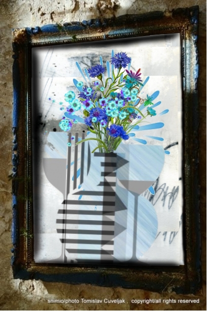 Abstract flower vase- combinação de moda