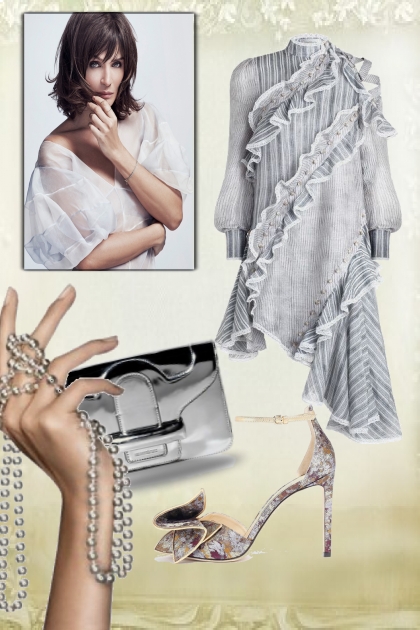 Ruffled dress- Combinazione di moda