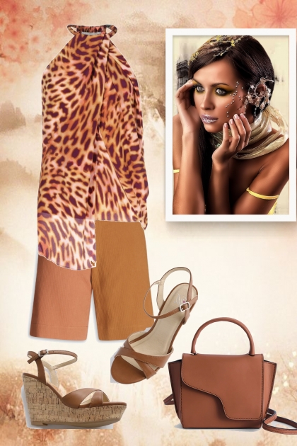 Top with leopard print- Combinaciónde moda