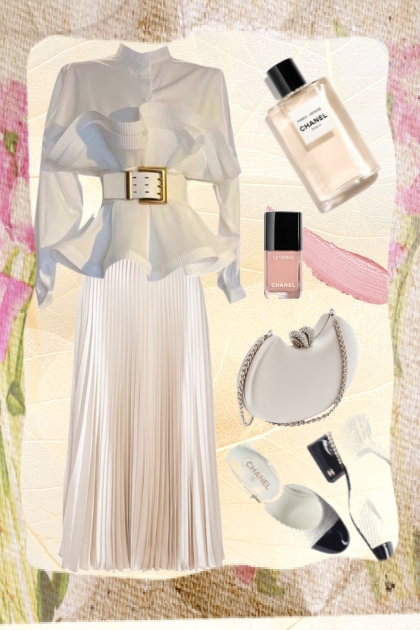 Chic in white- Fashion set