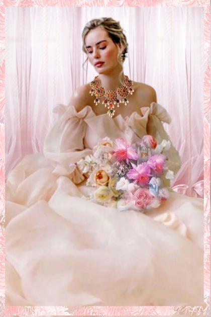 Wedding dress in light pink- 搭配