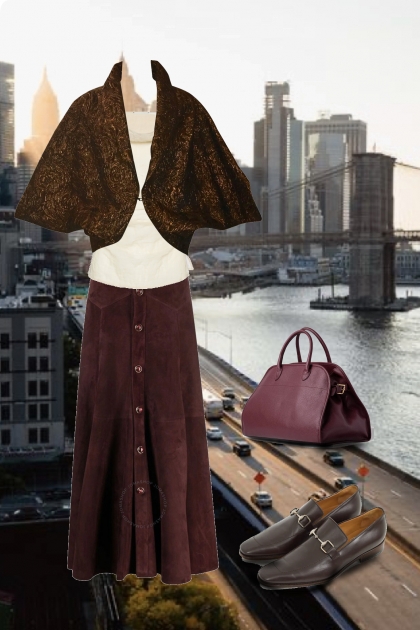 Outfit with a bolero in brown