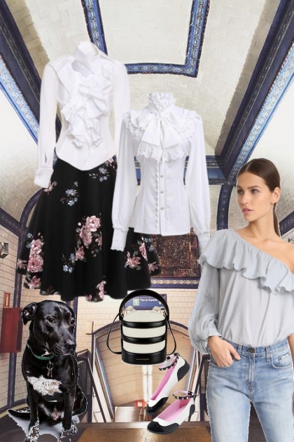 Blouse in romantic style