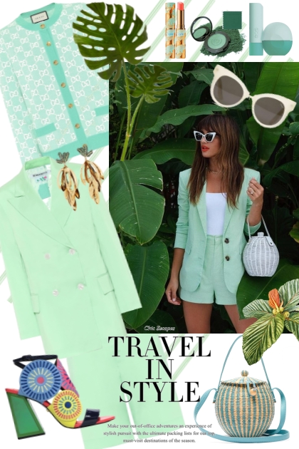 Travel in style- Fashion set
