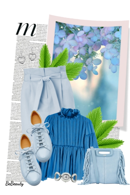 nr 2792 - In blue- Fashion set