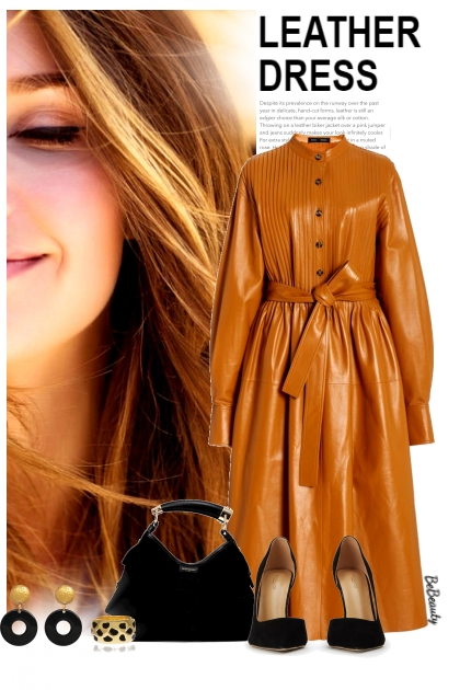 nr 10581 - Leather dress