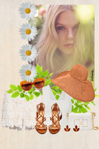 nr 12133 - Lace shorts
