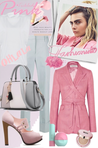 Pink fashionista- Combinazione di moda