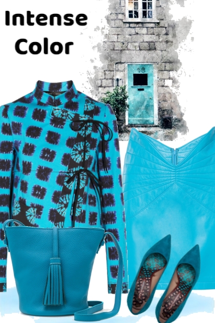 Blue Castle Door- Модное сочетание
