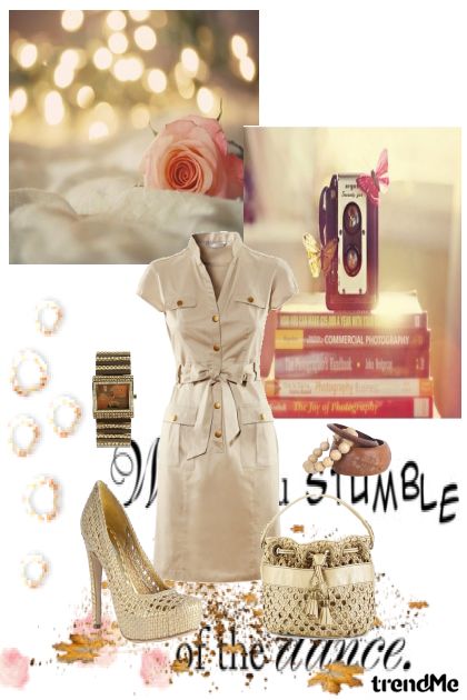 Simply beige dress- Combinaciónde moda