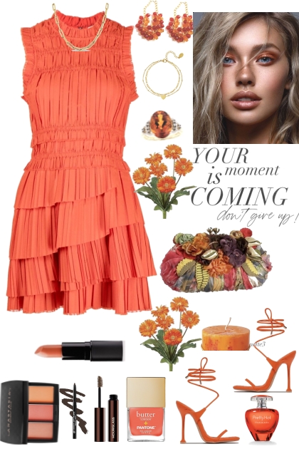 #578 2023 Orange Ruffled Dress- Combinazione di moda