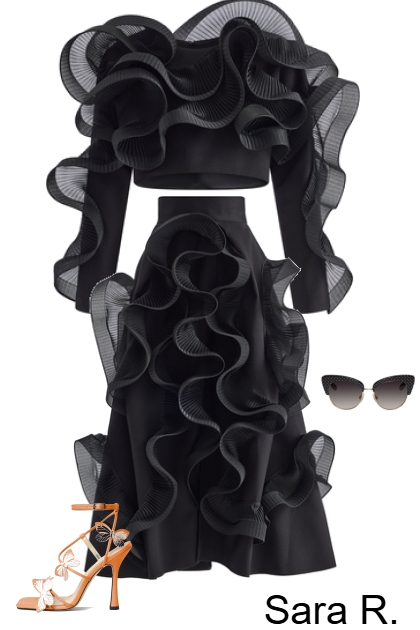 Black wavy outfit