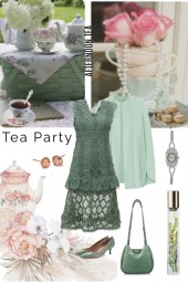 LADY OF TEA