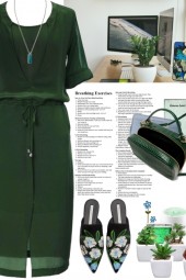 New work week - Monday in green