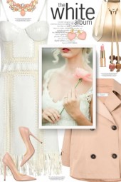 White dress and pink accesoires
