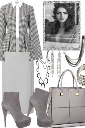 SO GREY, SO CHIC