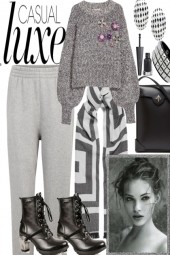 --.CASUAL LUXE