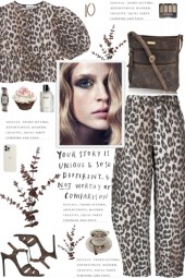 How to wear a Bold Leopard Print Pant Set!