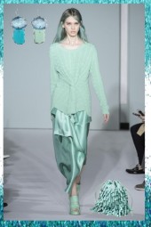 THIN TWIST SWEATER AND SATIN SKIRT FOR SPRING