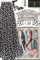 C H Carolina Herrera