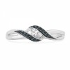 10KT White Gold Blue And White Round Diamond Twisted Fashion Ring (0.12 cttw) - Aneis - $159.00  ~ 136.56€